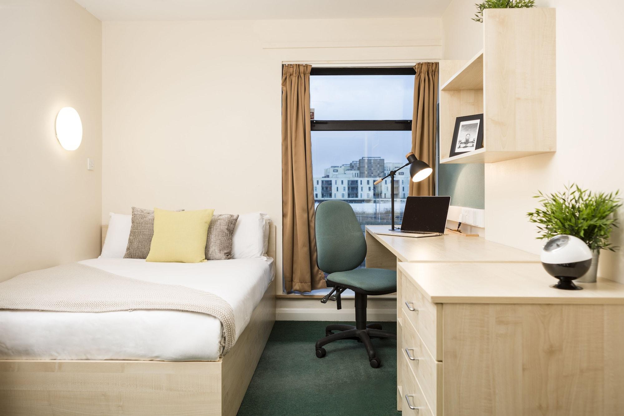 Newport Student Village 외부 사진
