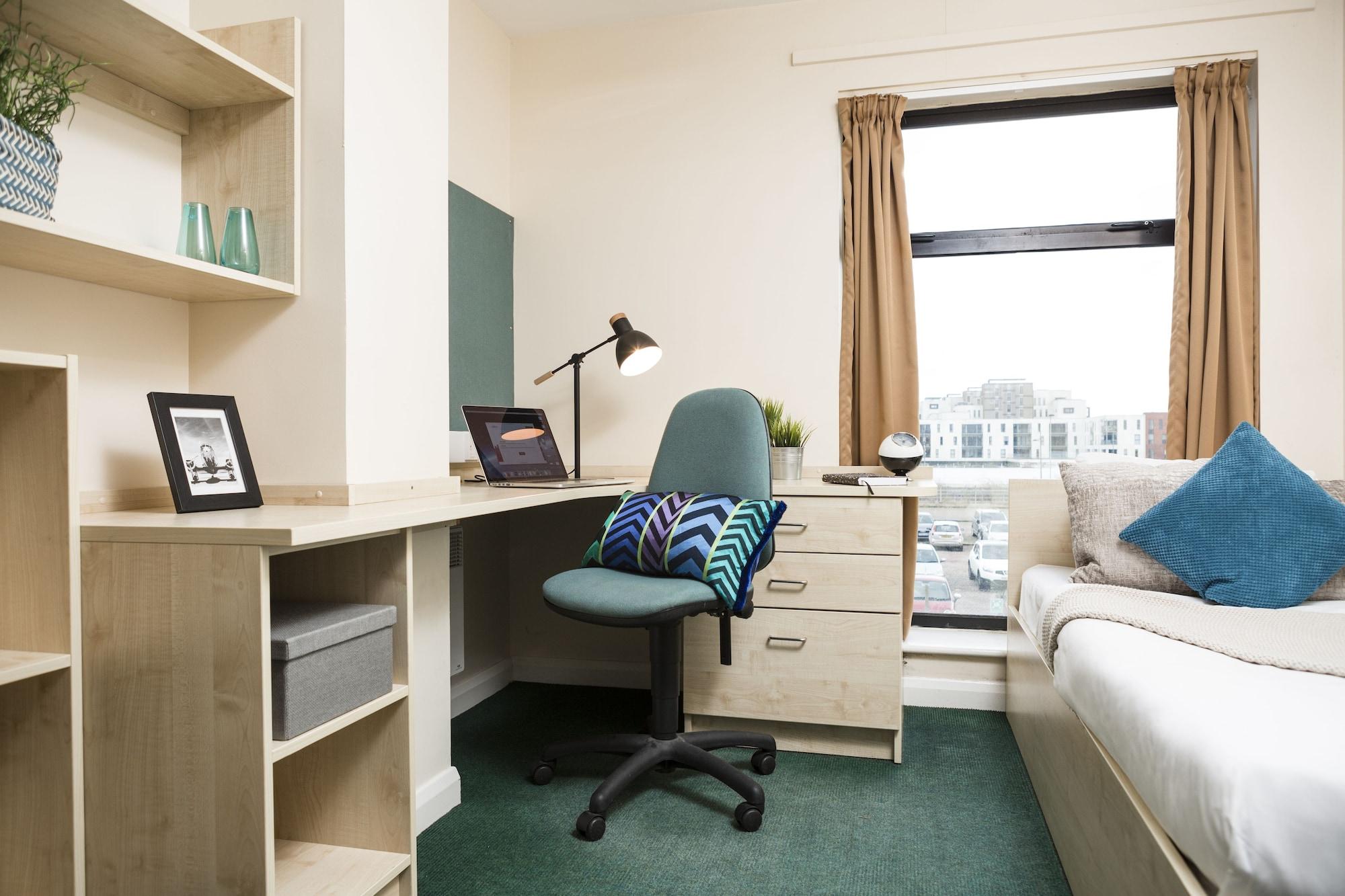 Newport Student Village 외부 사진