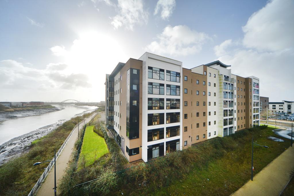 Newport Student Village 외부 사진