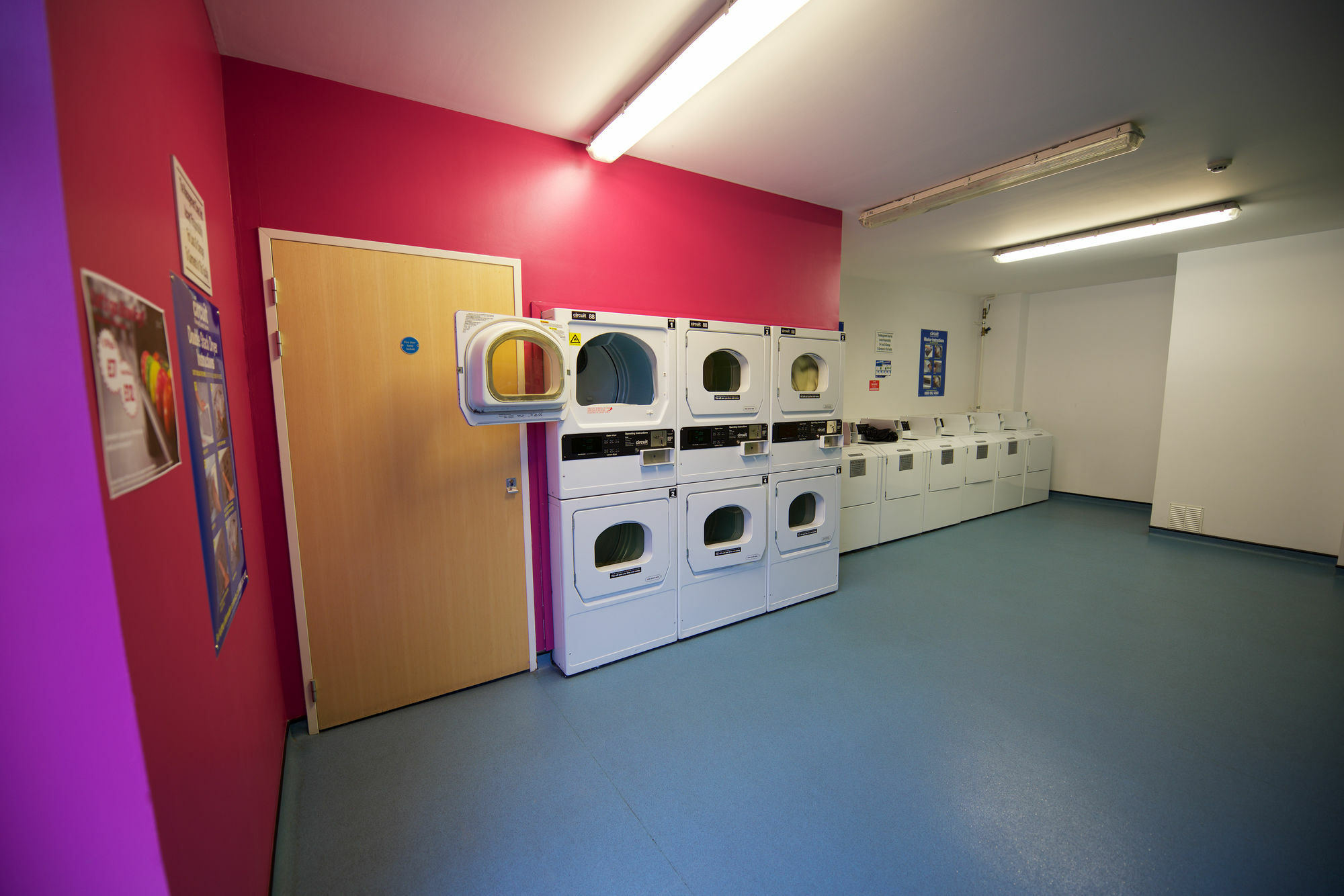 Newport Student Village 외부 사진